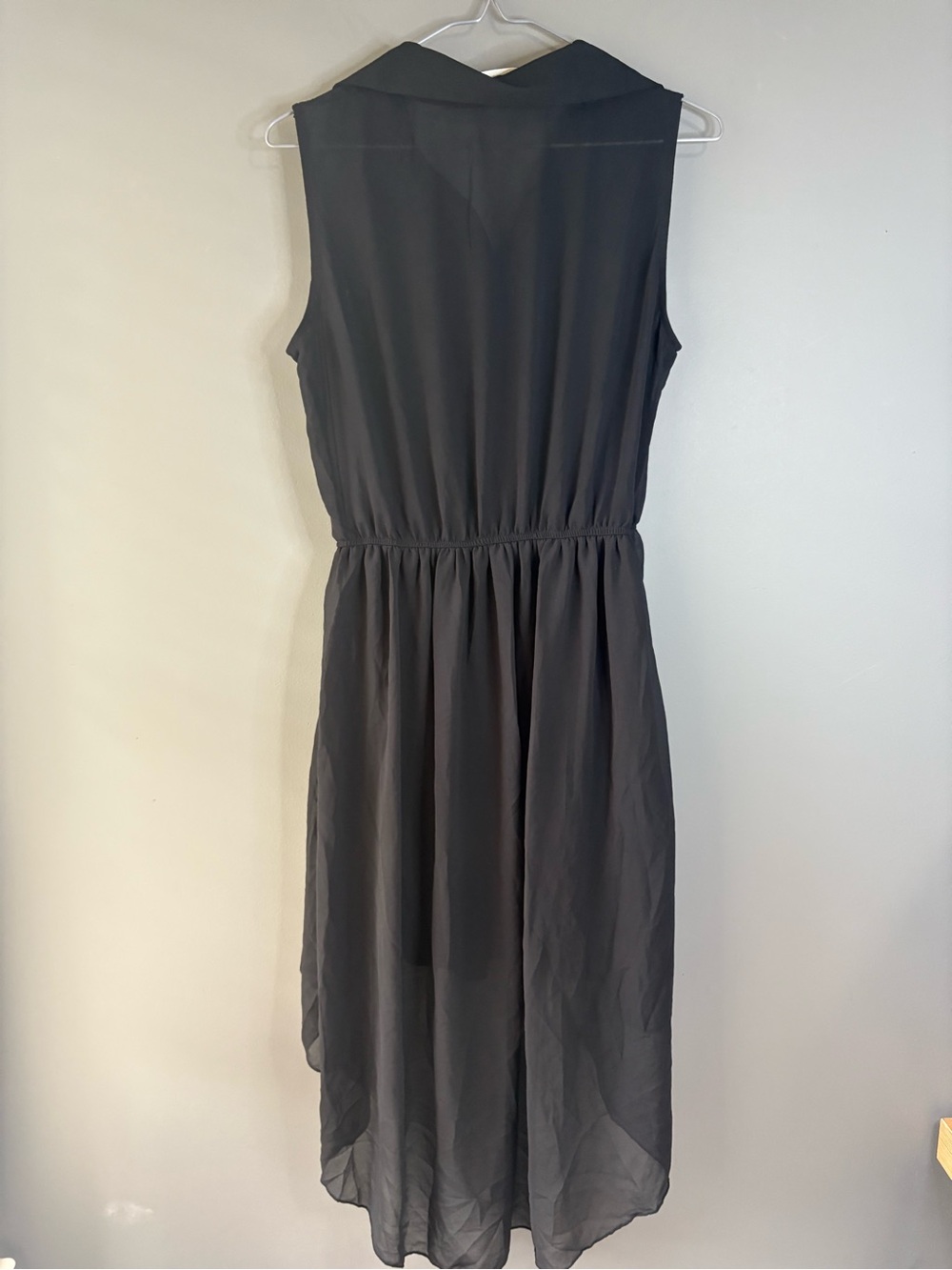 DJ Production Black Hi-Low Sheer Dress Gold Collar Detail Size Large - Picture 8 of 8